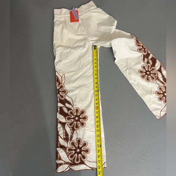 NWT Never A Wallflower Caramel Embroidery Palermo Pants - Picture 4 of 11